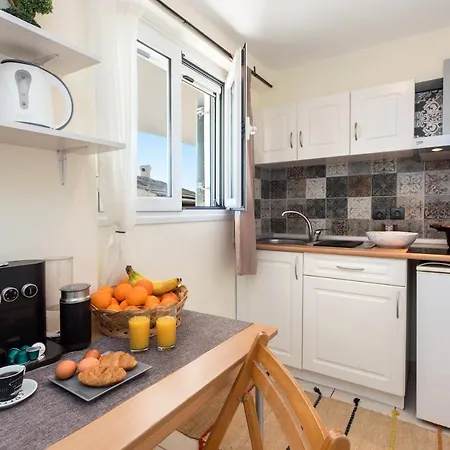 Glyfada Villa View Landhaus *